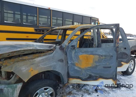 2018 Ram 2500 Tradesman 4X4 6'4 Box from USA, damaged, VIN 3C6UR5CJ8JG105673